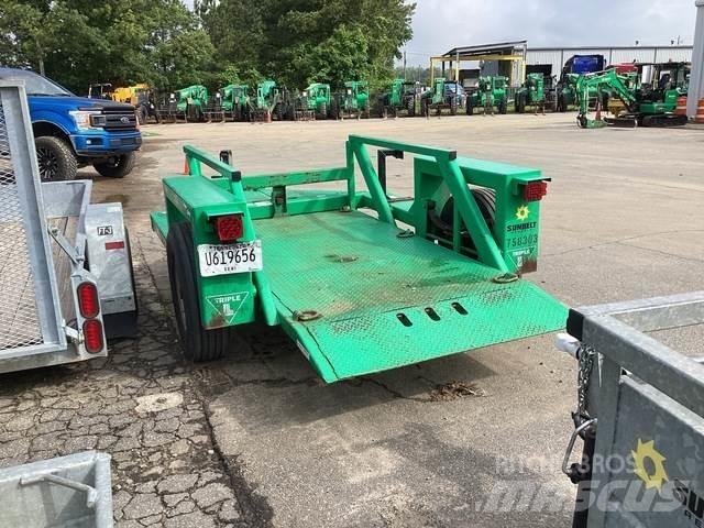 JLG 449 平板拖车