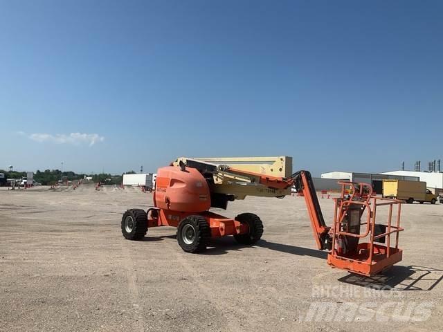 JLG 450AJ 曲臂高空工作平台