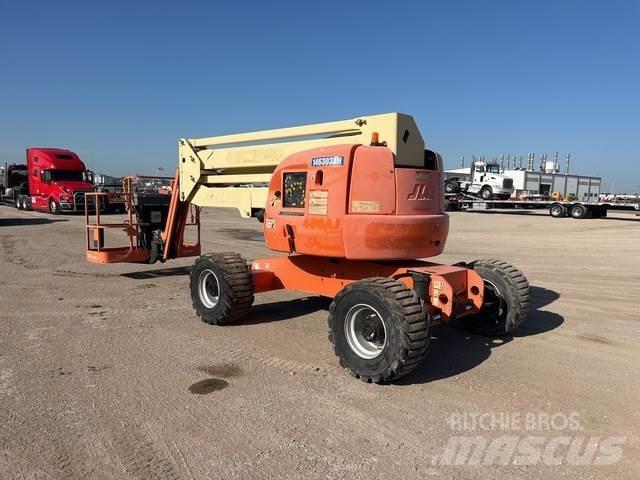 JLG 450AJ 曲臂高空工作平台