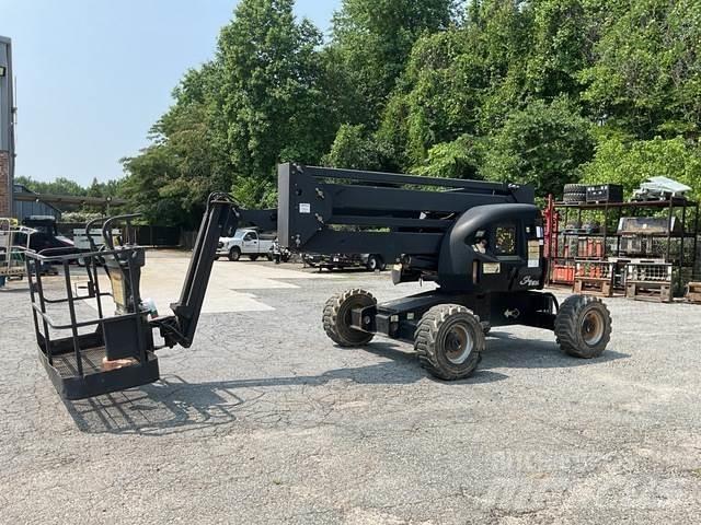JLG 450AJ 曲臂高空工作平台