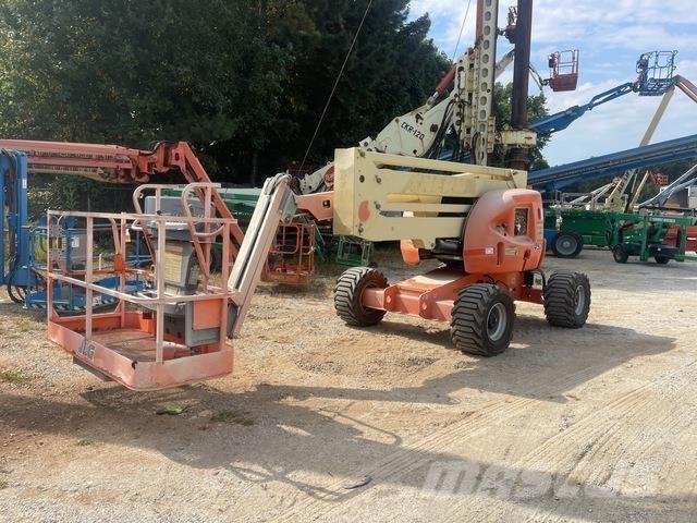 JLG 450AJ 曲臂高空工作平台
