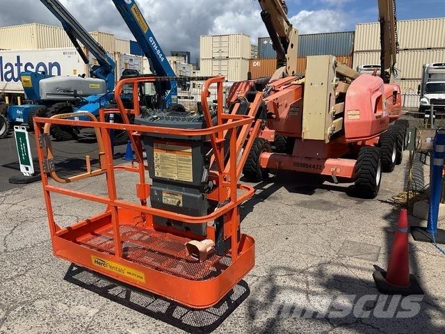 JLG 450AJ 曲臂高空工作平台