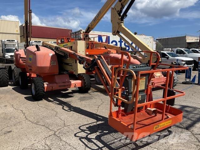 JLG 450AJ 曲臂高空工作平台