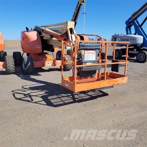 JLG 450AJ 曲臂高空工作平台