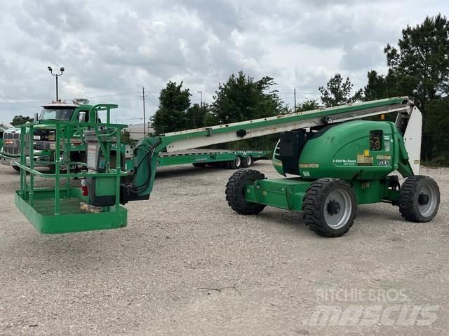 JLG 600A 曲臂高空工作平台