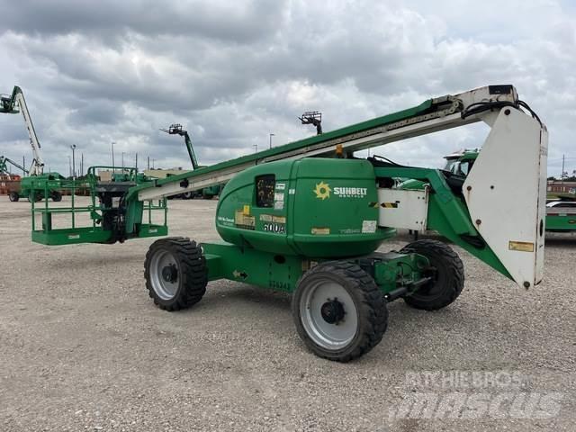 JLG 600A 曲臂高空工作平台