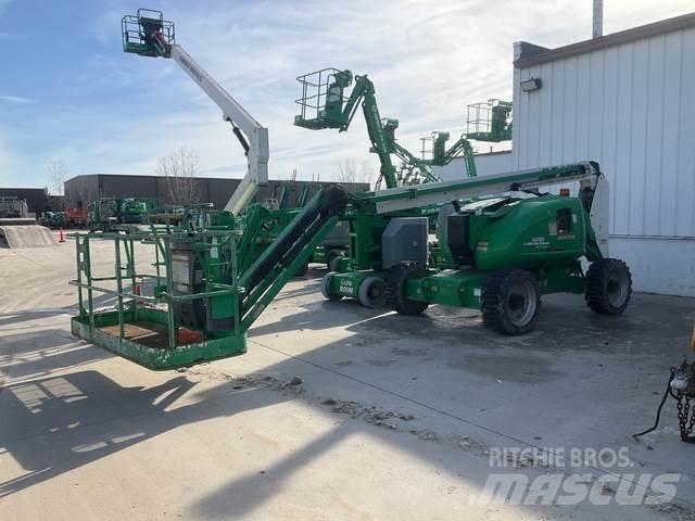 JLG 600AJ 曲臂高空工作平台
