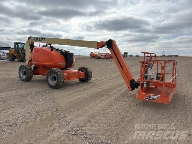 JLG 600AJ 曲臂高空工作平台