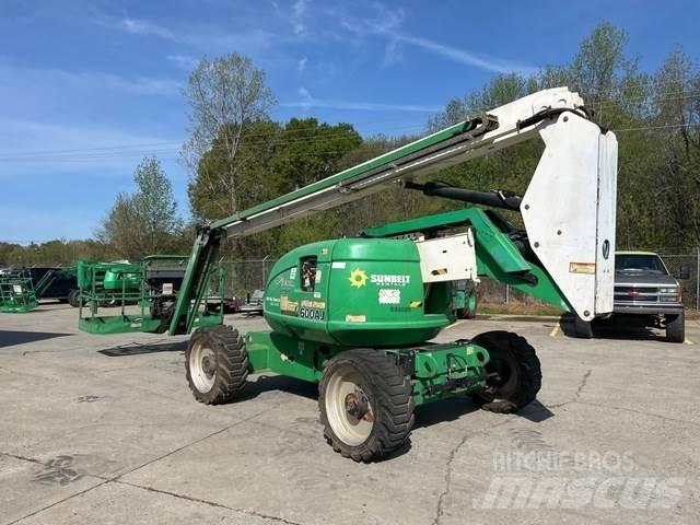 JLG 600AJ 曲臂高空工作平台