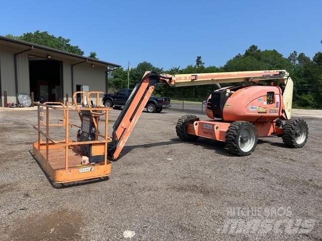 JLG 600AJ 曲臂高空工作平台