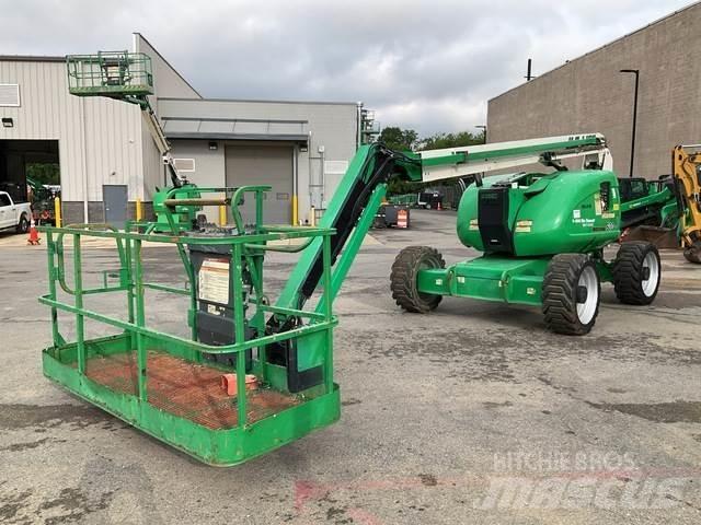 JLG 600AJ 曲臂高空工作平台