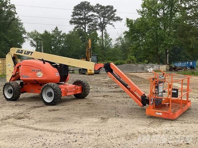 JLG 600AJ 曲臂高空工作平台