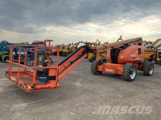 JLG 600AJ 曲臂高空工作平台