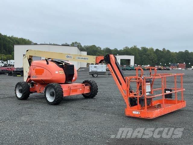 JLG 600AJ 曲臂高空工作平台
