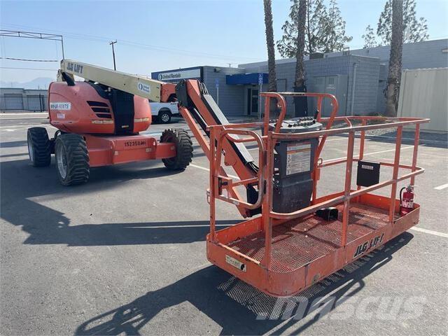 JLG 600AJ 曲臂高空工作平台