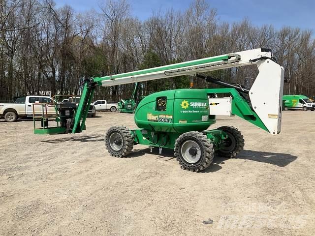 JLG 600AJN 曲臂高空工作平台