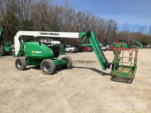 JLG 600AJN 曲臂高空工作平台