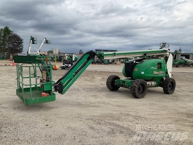 JLG 600AJN 曲臂高空工作平台