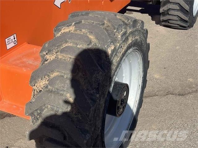 JLG 660SJ 直臂高空工作平台