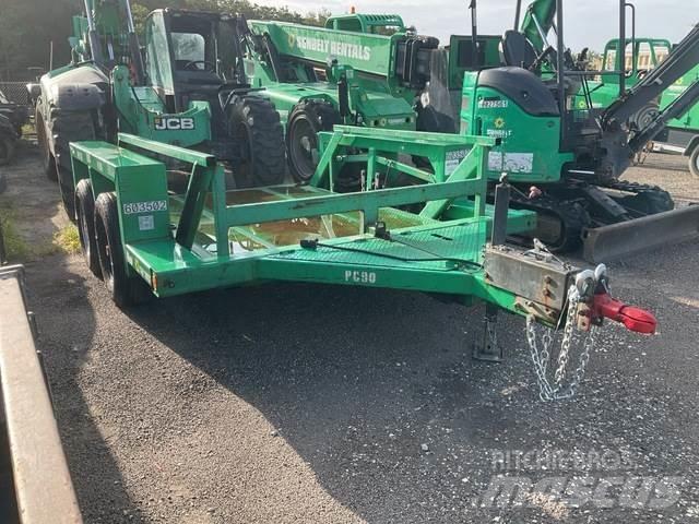 JLG 7610 平板拖车