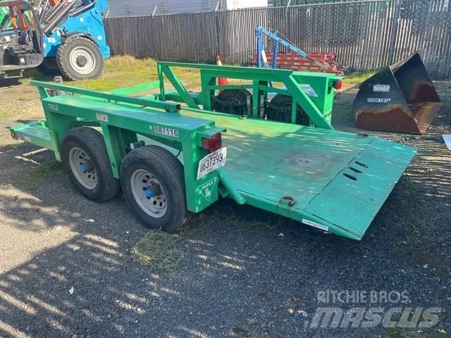 JLG 7612 平板拖车