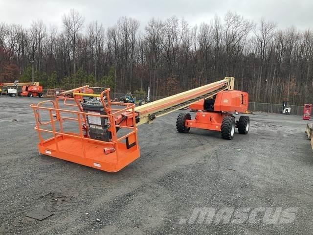JLG 800 S 直臂高空工作平台