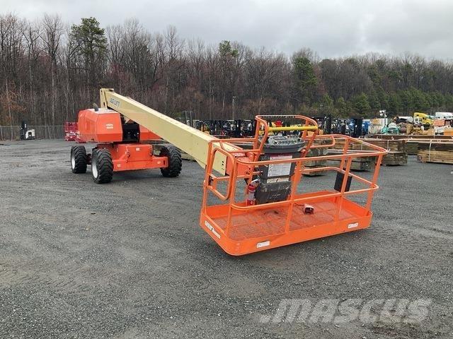 JLG 800 S 直臂高空工作平台