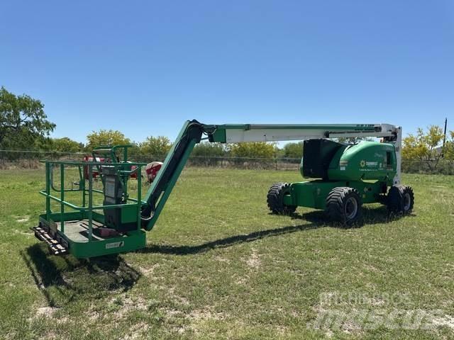 JLG 800AJ 曲臂高空工作平台