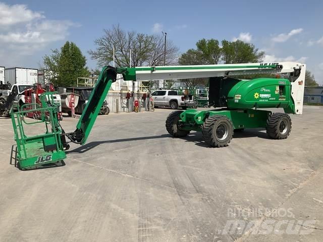 JLG 800AJ 曲臂高空工作平台