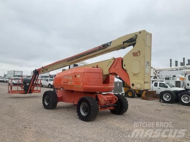 JLG 800AJ 曲臂高空工作平台