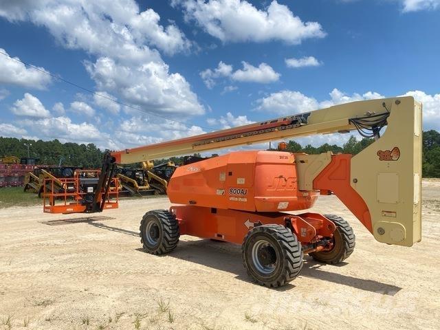 JLG 800AJ 曲臂高空工作平台