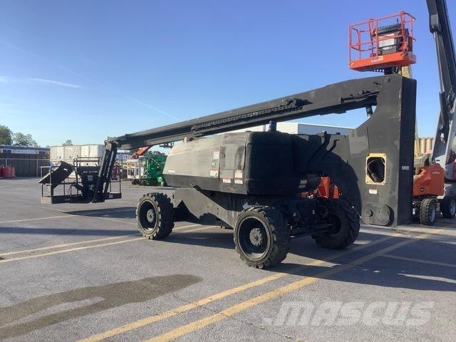 JLG 800AJ 曲臂高空工作平台