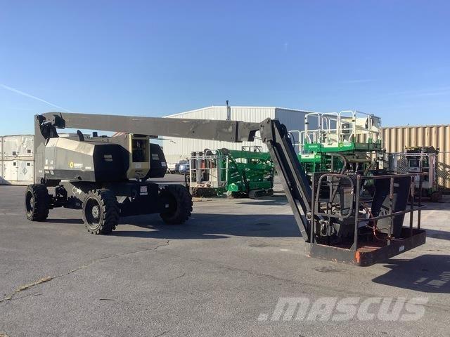 JLG 800AJ 曲臂高空工作平台