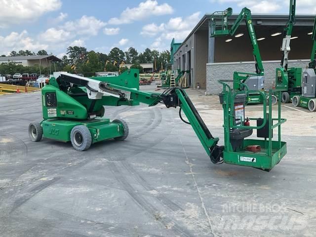 JLG E400AJP 曲臂高空工作平台
