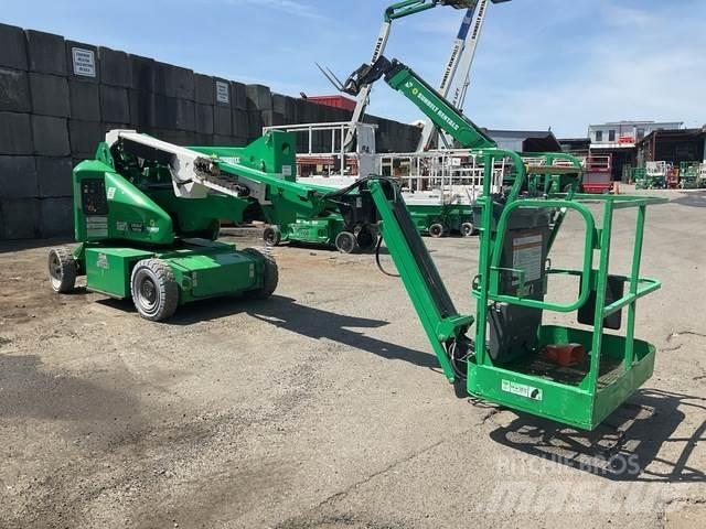 JLG E400AJPN 曲臂高空工作平台