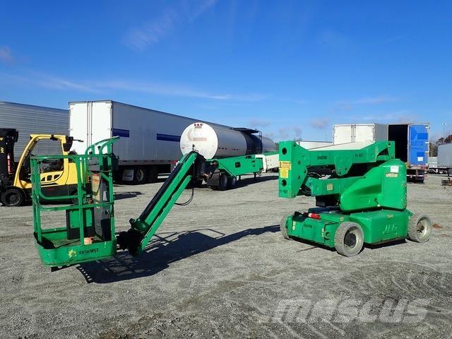 JLG E400AJPN 曲臂高空工作平台