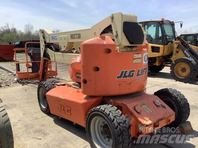 JLG E450AJ 曲臂高空工作平台