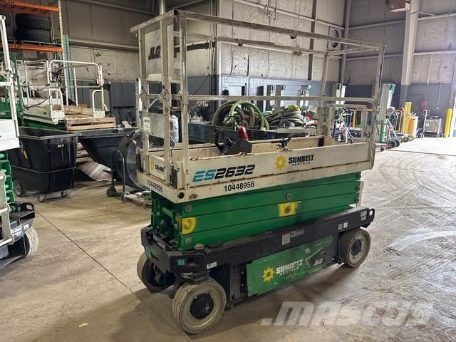 JLG ES2632 剪叉式升降机