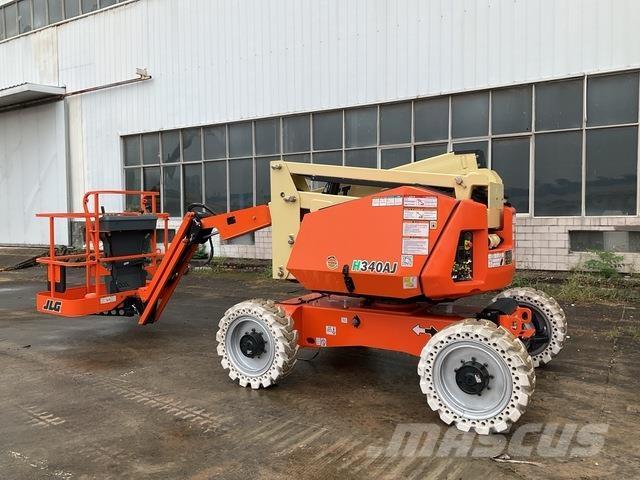 JLG H340AJ 曲臂高空工作平台
