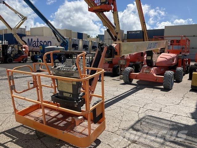 JLG M600JP 直臂高空工作平台
