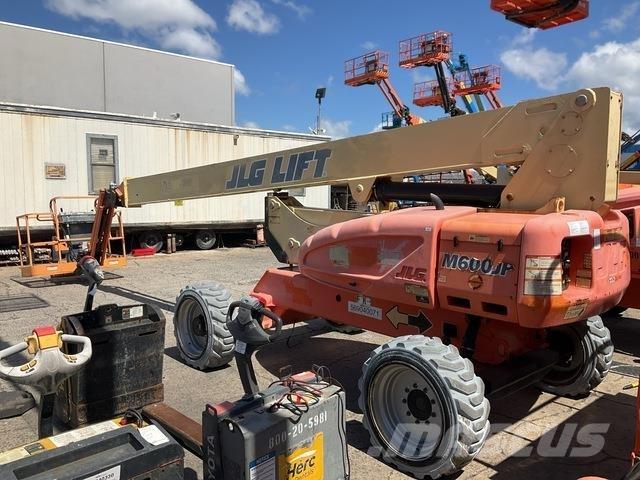 JLG M600JP 直臂高空工作平台