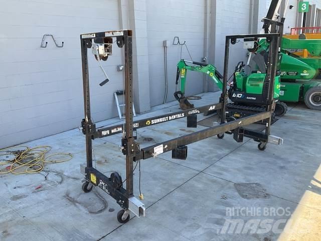 JLG Straddle 建筑机械-其他