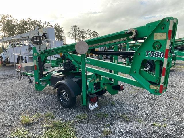 JLG T350 拖拉移动式高空作业平台