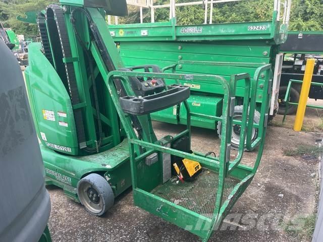 JLG Toucan 26E 客货电梯