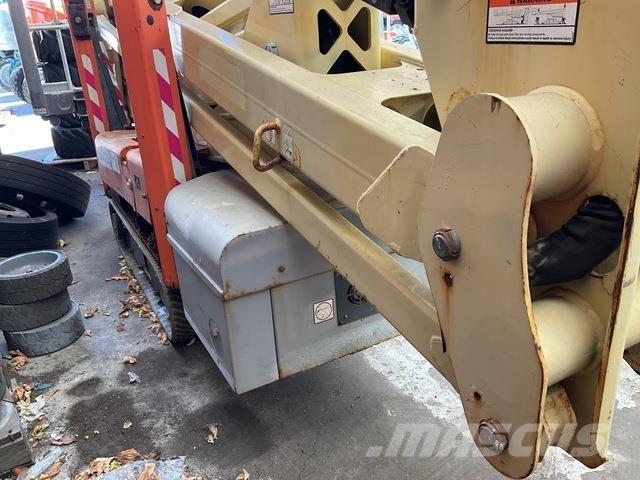 JLG X600AJ 曲臂高空工作平台