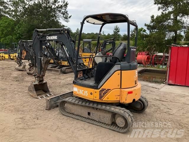 John Deere 27D 履带挖掘机