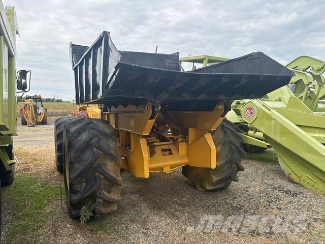 John Deere 640 粉碎机
