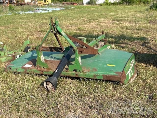 John Deere MX6 牧场割草机和切顶器