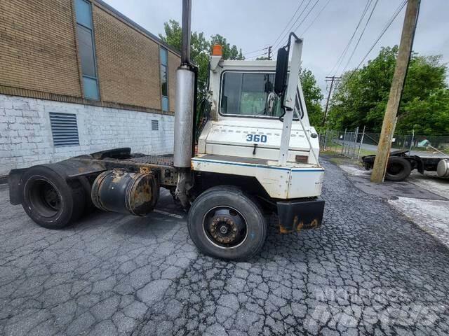 Kalmar  码头牵引车