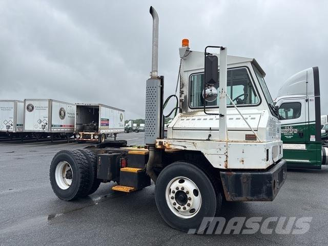 Kalmar 30 码头牵引车